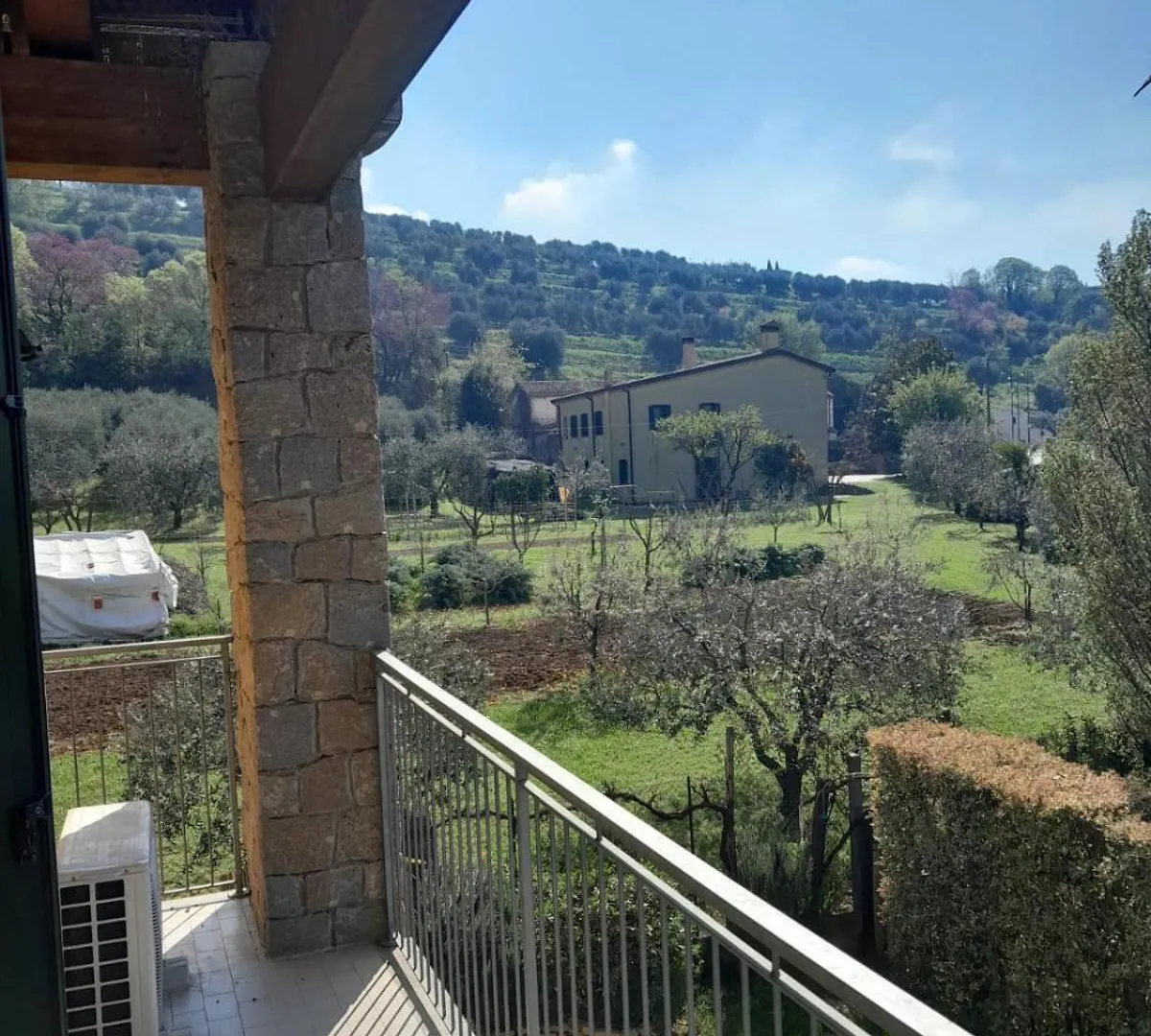 Into The Green! Arqua Petrarca Flat & Garage
