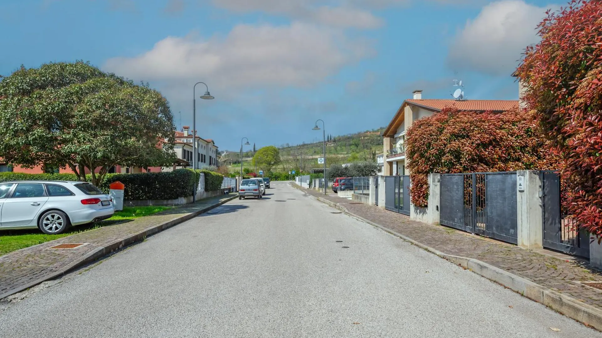 Into The Green! Arqua Petrarca Flat & Garage Apartment